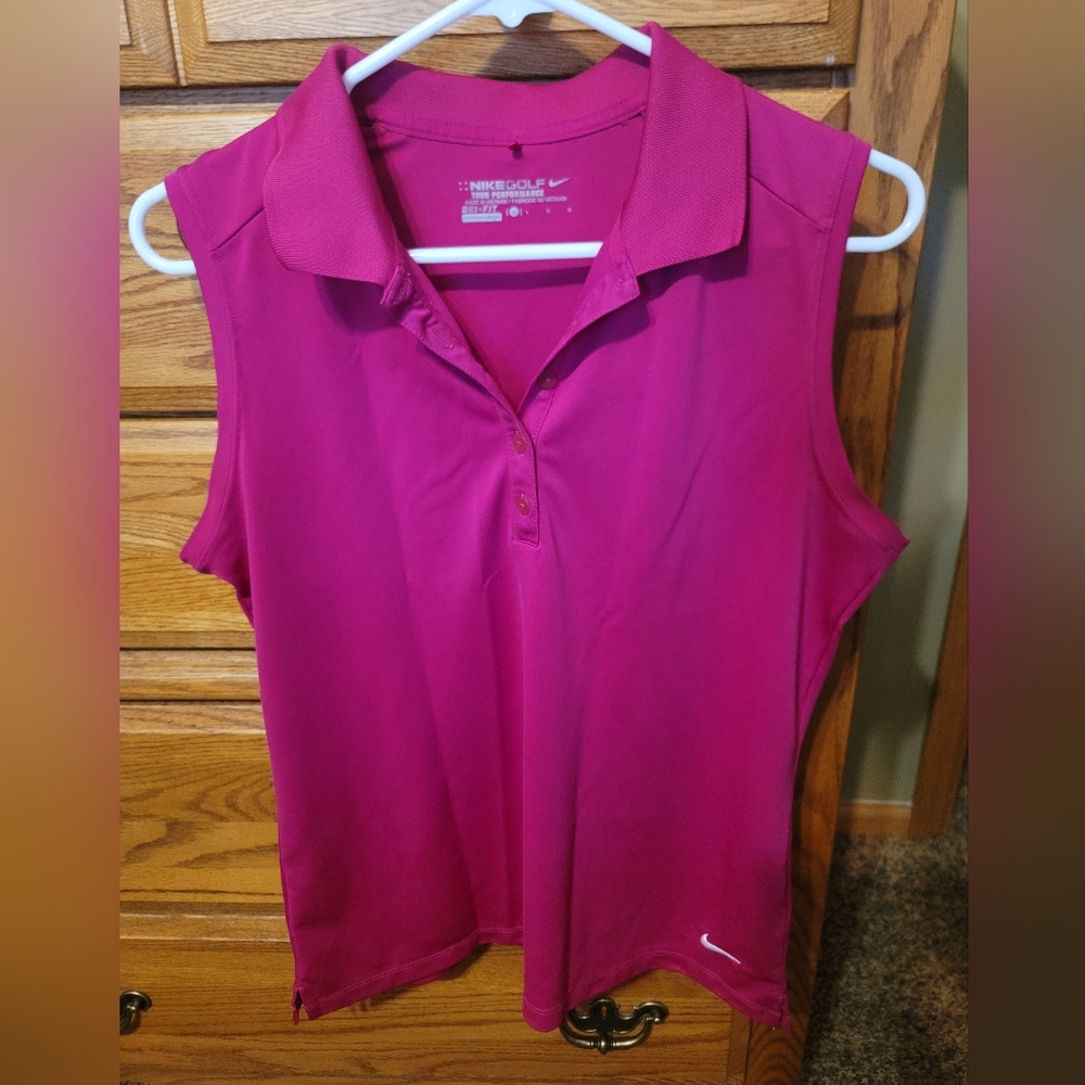 Nike Golf Sleeveless Tour Performance Shirt